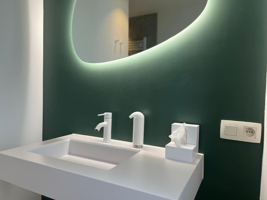 Duplex Chic Et Spacieux - Hypercentre 리에주 외부 사진